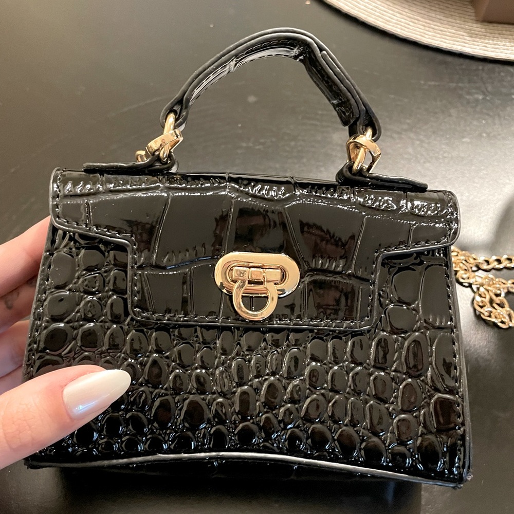 Small Black Bag 💼